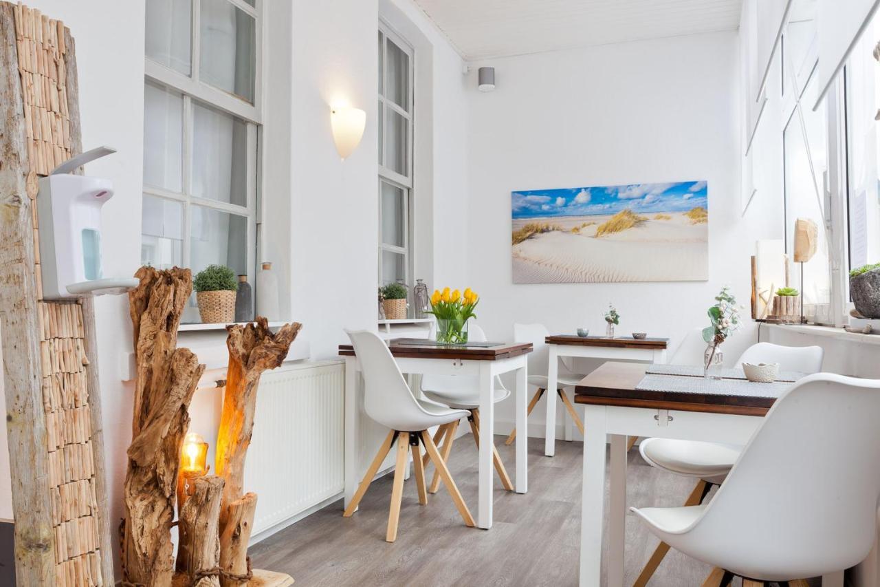 Haus Menno Janssen - Einzelzimmer Norderney Esterno foto